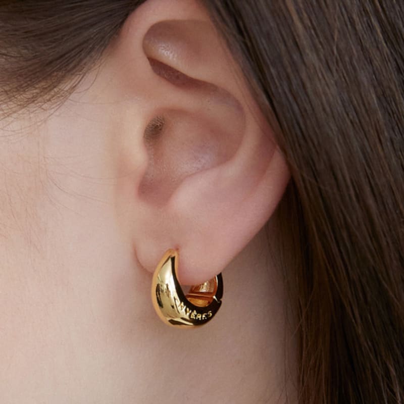 By Hyeres Luna Pebble One Touch Earrings M (2 Colors) BH6E45621_2