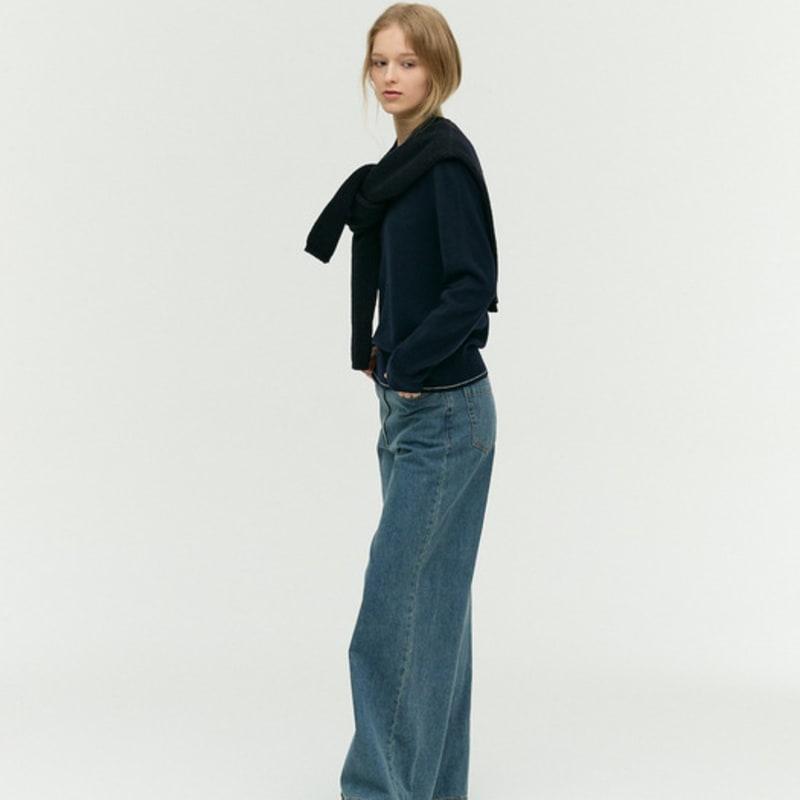 E.B.M (Edition by Michaa) Golji Knit Muffler EMOACMF010