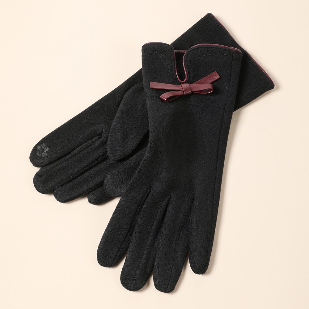 Women's Cute Bow Touchscreen Gloves for Autumn & Winter - Warm, Thickened Velvet, Cold-Proof for Outdoor Cycling