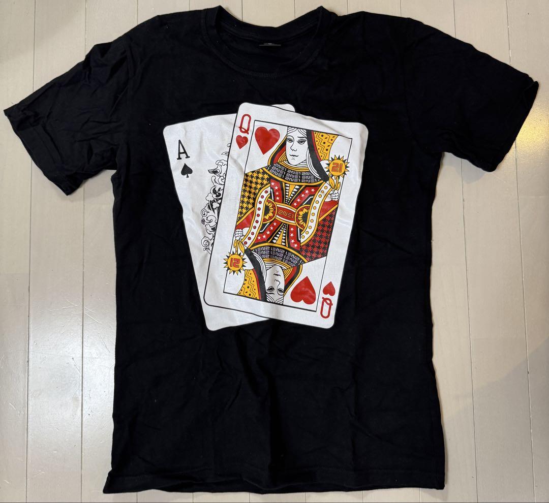 

[Б/У] Официальная командная футболка 2NE1