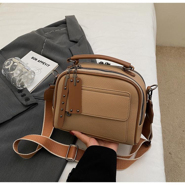 Retro handbag bag women's fashion versatile shoulder bag high-end trend messenger small square bag
