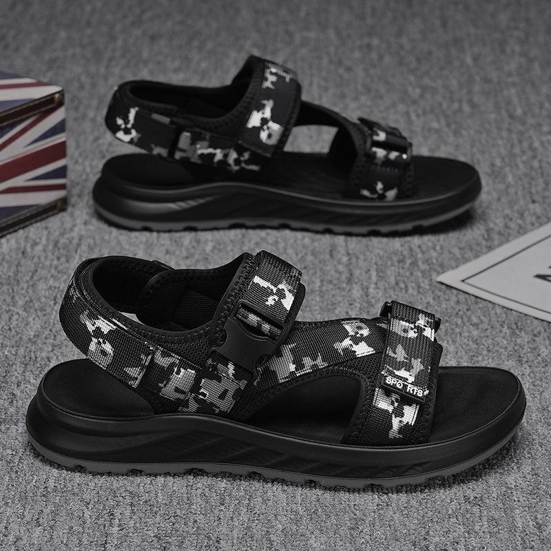 Men's sandals 2025 new summer outer wear beach shoes camouflage outdoor leisure versatile wading driving cool slippers