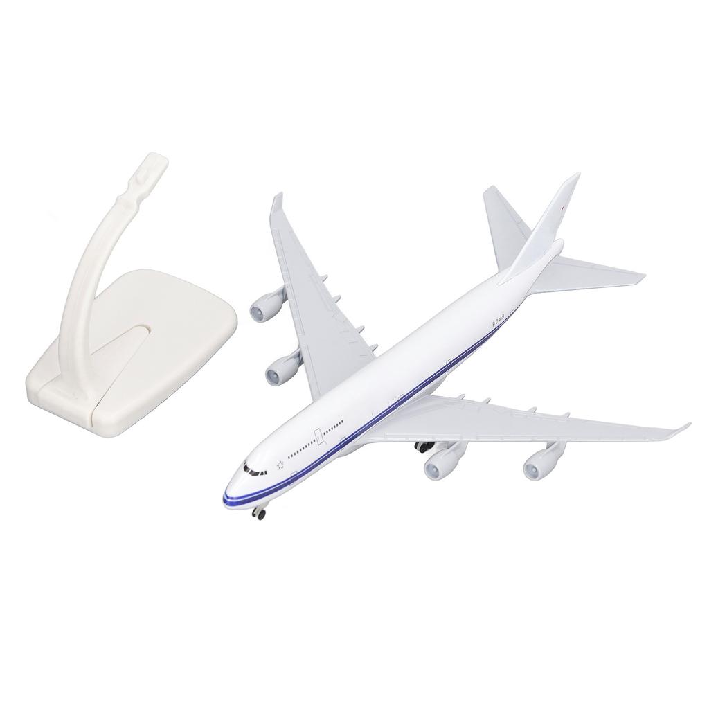 Delicate Diecast Airliner Model Alloy Simulated Passenger Plane Model with Stand for Kid Adult 7.9