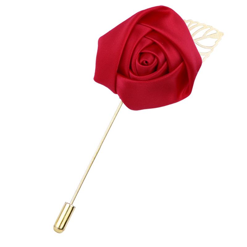 Elegant Rose Corsage Brooch Red Blossom Flower Pin with Long Needle Clasp for Women Men Versatile Lapel Accessory for Jacket Dress Suit