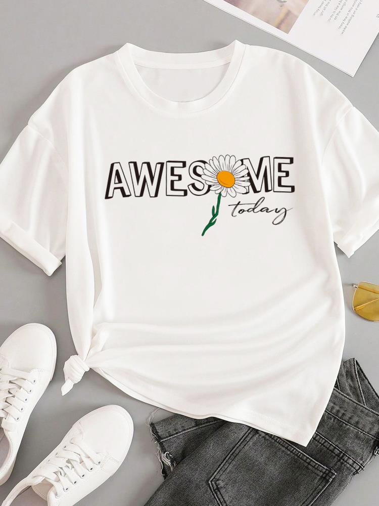 (Asian Size) T-shirts Fashion O-neck Female Casual Women's Top T Clothing Love Heart Style Print Short Sleeve Graphic Tee