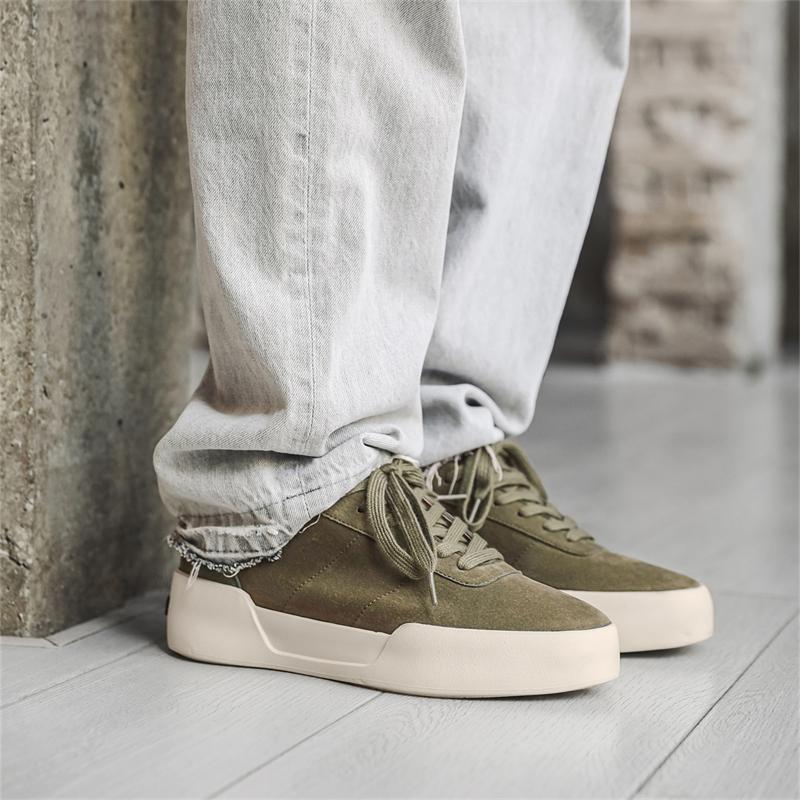 Low-top Sneakers Men's Lace-up Casual Shoes New Men's Breathable Soft-soled Anti-slip Comfortable Flat Board Shoes Minimalist