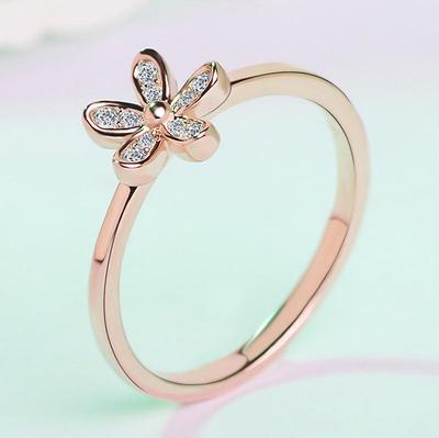 European and American High Nd Jewelry Small Daisy Rose Gold Ring Personality Tail Ring