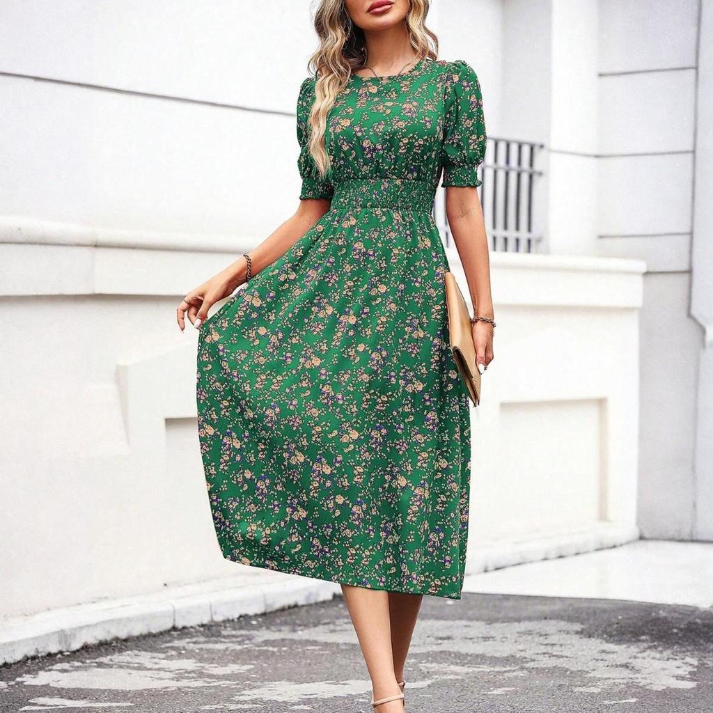 Women's Fashionable Round Neck Short Sleeved Floral Print Holiday Casual Dress
