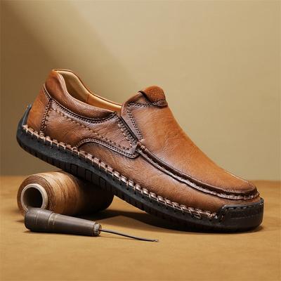 2025 nouveau produit chaussures pour hommes à semelle souple cousues à la main chaussures décontractées populaires chaussures en cuir pour hommes mocassins à semelle plate grande taille