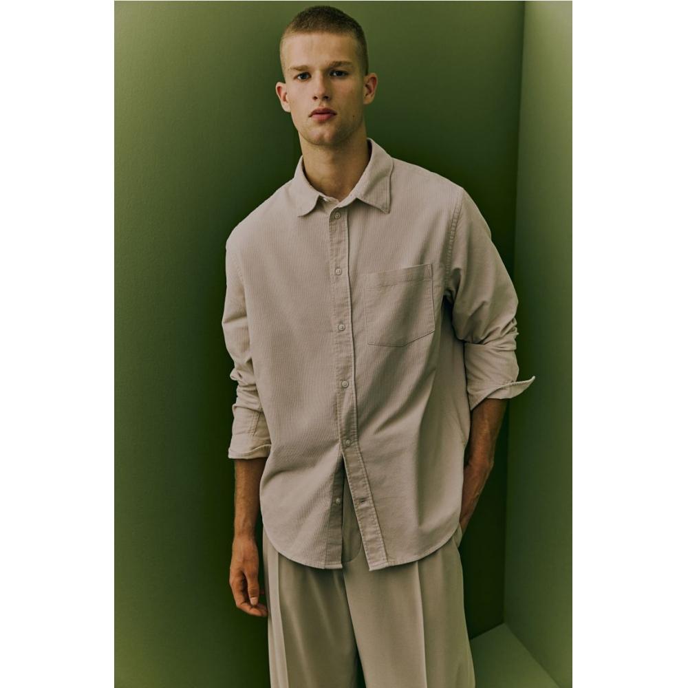 

Рубашка HM Regular Fit Corduroy светло-бежевого цвета S