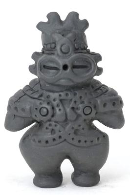 Clay Excavated In Aomori Miniature Ceramic Handcrafted by Artisans Shade-Shaped Figurine, Prefecture, (8cm Tall), Replica, (Miniature)