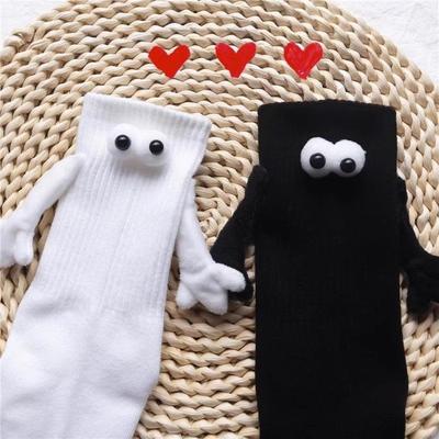 Haltende Hände Socken Damen Mid-Calf Socken Baumwolle Schrullige Persönlichkeit Dreidimensionale Socken Paar Socken Magnetische Socken