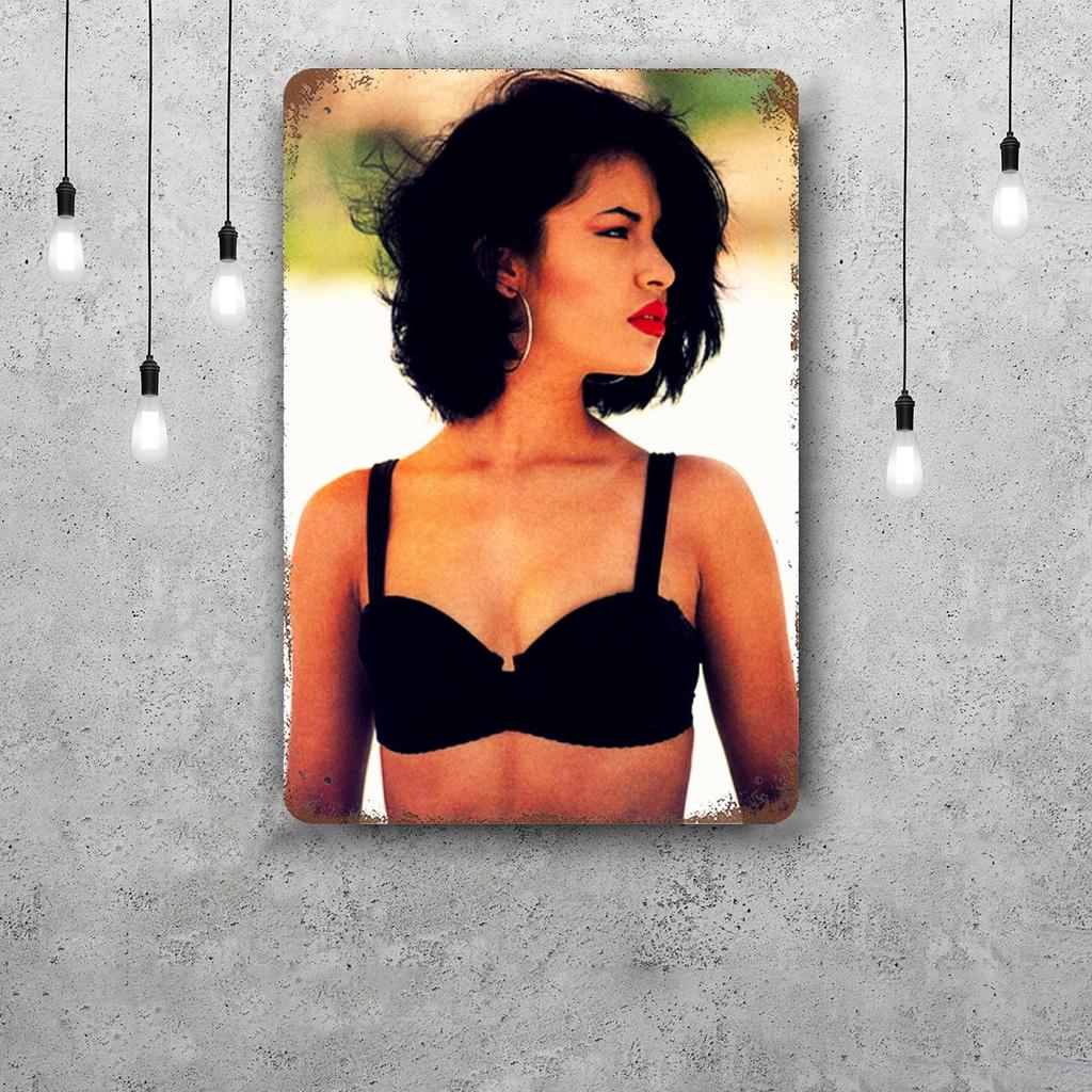 Selena Quintanilla Retro Vintage Tin Sign Poster Decorative Plaque Metal Plate Wall Decor