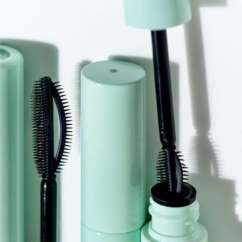 Harte Brauenlifting-Dauerwelle