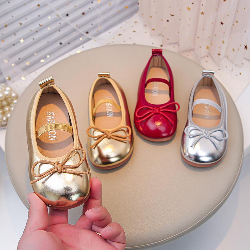Girls' Leather Shoes 2025 Spring and Autumn New Silver Shoes Little Girl Princess Shoes Soft-soled Beanie Shoes Red Single Shoes Tide