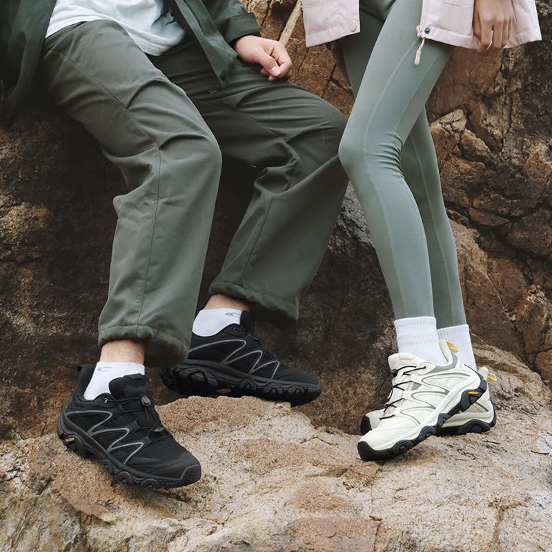 New Outdoor Hiking Shoes For Couples Lightweight And Breathable Sports Shoes Suitable For Both Men And Women Camping