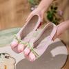 Damen Neuer Ethnischer Stil Blumen Flache Sohle Schuh Weiche Sohle Rutschfest Runde Spitze Flacher Slip-On Leichter Seiden-Cheongsam-Schuh