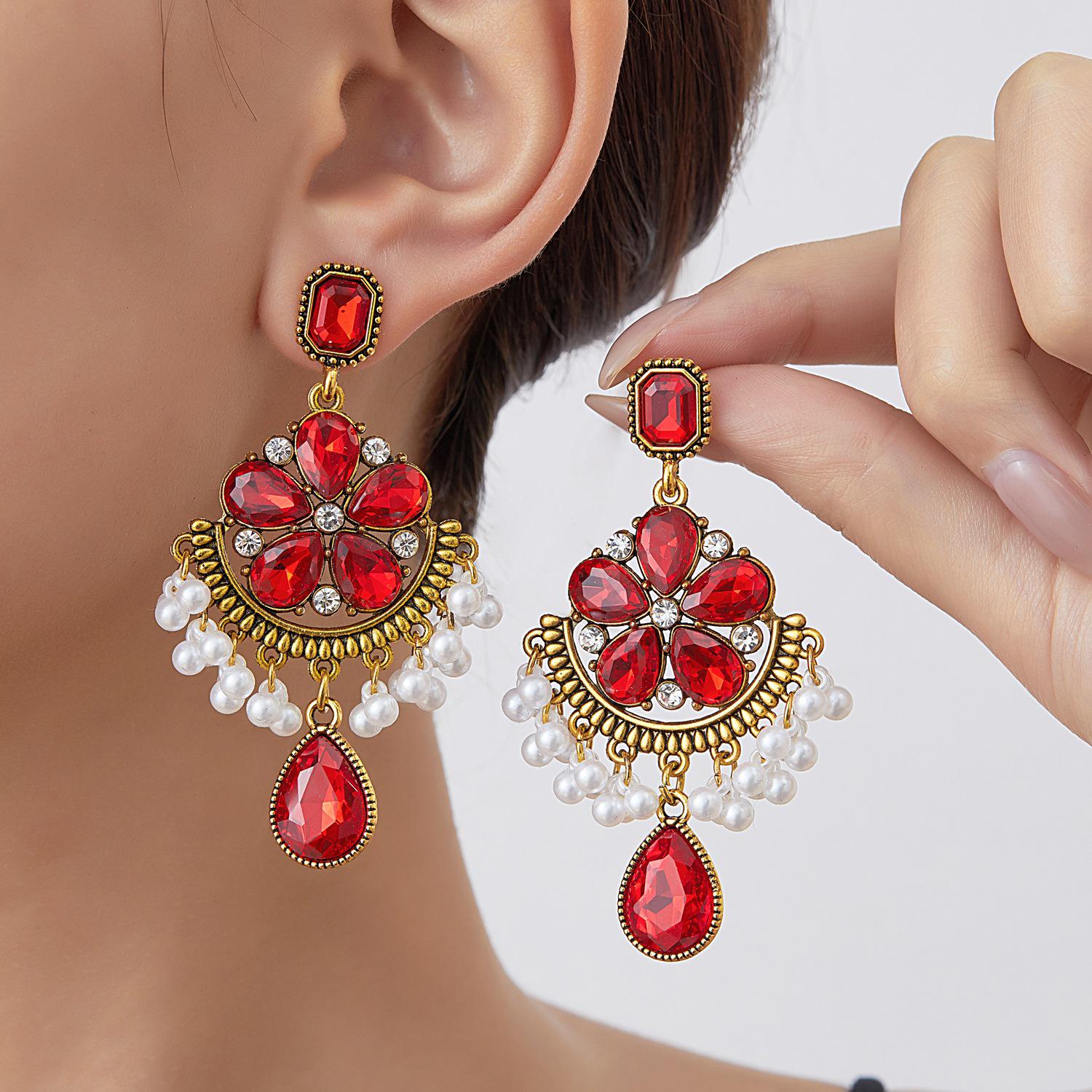 Bohemian Rhinestone Flower Tassel Earrings: Retro Water Drop Ethnic Style