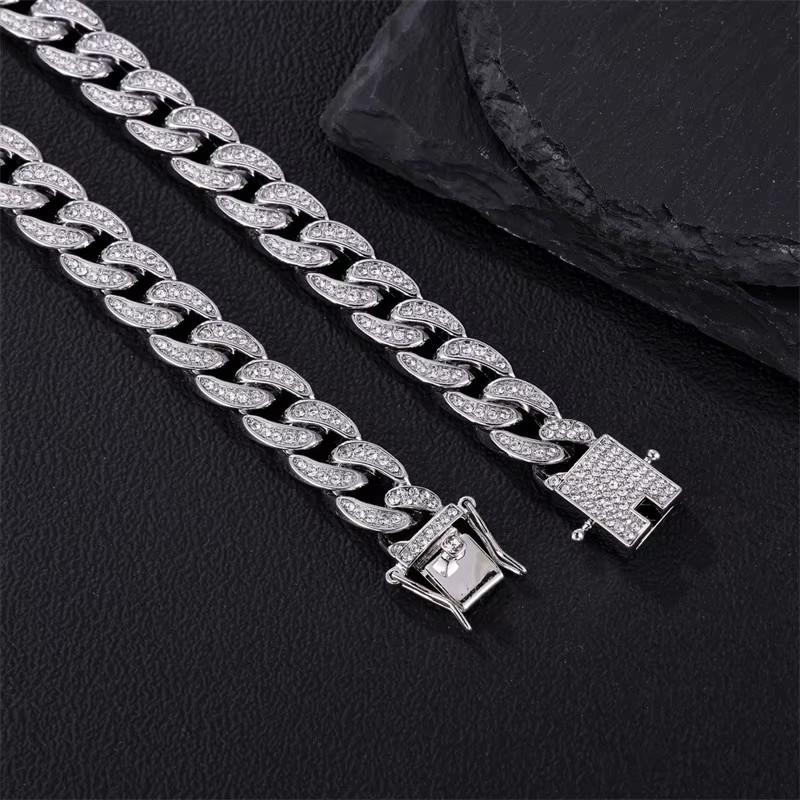 Bling Cross Pendant Cuban Link Chain Necklace Zinc Alloy Silver Plated Men's Fashion Premium Rap Party Jewelry