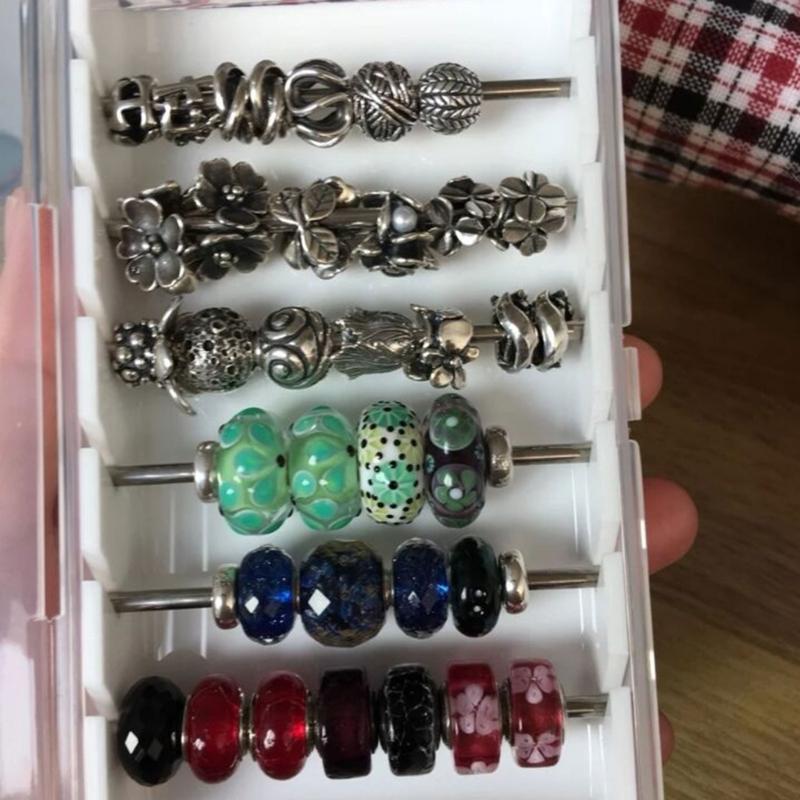 Praktisk pärldisplaylåda med lock Elegant akrylbricka Pärldisplaylåda för smyckesentusiaster och återförsäljare