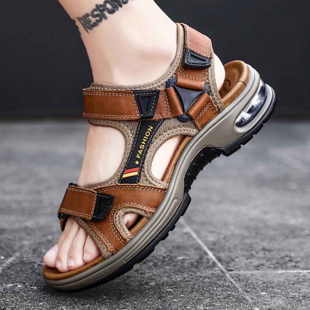 Men's Summer Outdoor Leather Sandals Breathable Toe Open Lightweight Cushion Water Shoes for Beach Travel