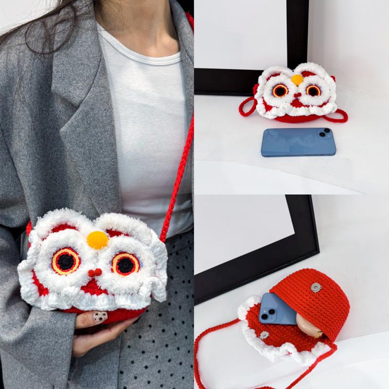Cute Waking Lion Red Kids Mini Square Bag With Zipper Closure And Inner Pocket For Children