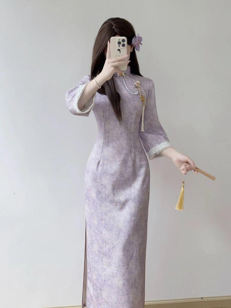 2025 New Autumn Purple Qipao with Inverted Sleeves – Gentle and Brightening for Young Women