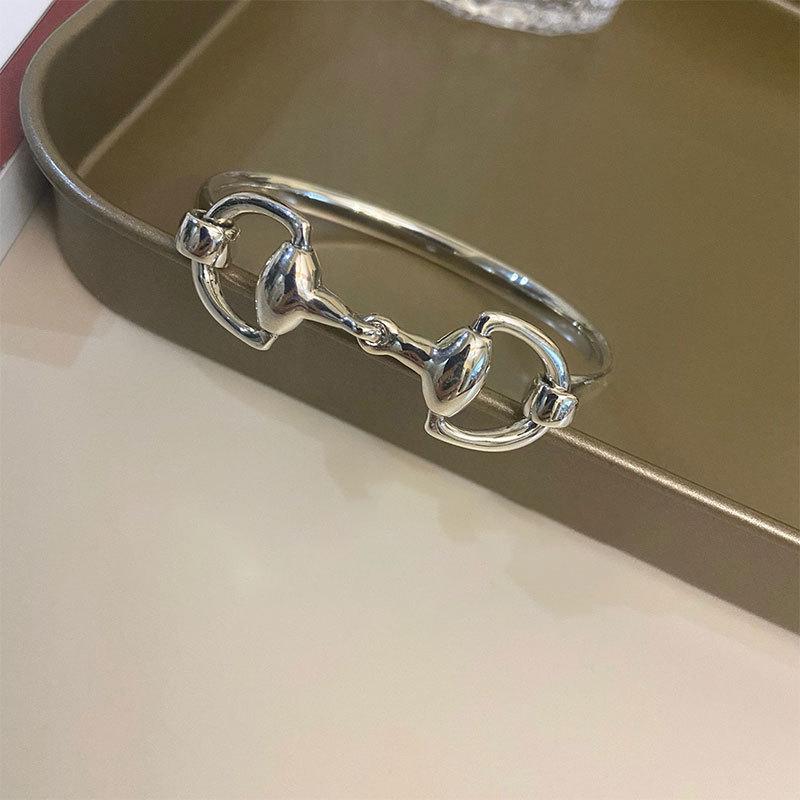 Korean S925 Silver Horseshoe Buckle Bracelet - Retro Hip Hop Style for Women