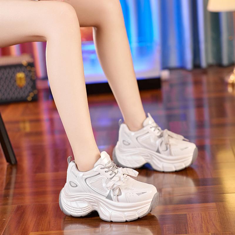 Daddy Shoes Women's Spring 2025 New Versatile Breathable Mesh Casual Sports Shoes Thick-soled Inner Height-increasing Women's Shoes
