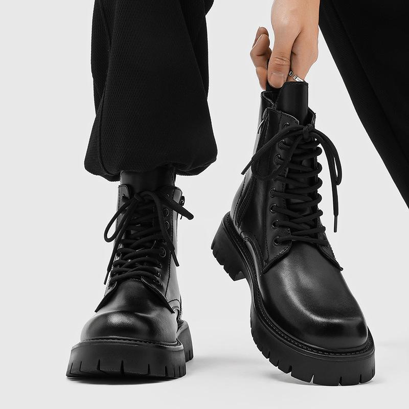 Small thick-soled inner height-increasing men's boots simple classic tooling boots autumn and winter 76261 patent leather-L