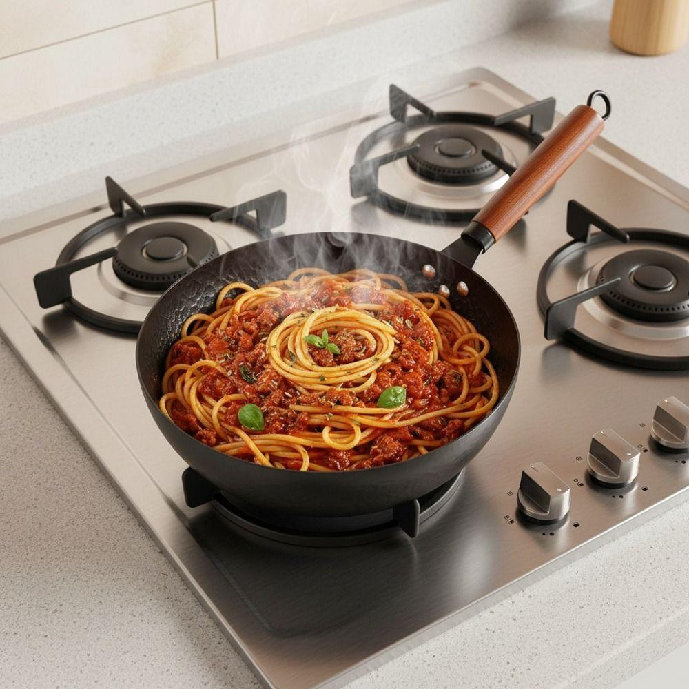 Wooden Handle Hammered Frying Pan Non-stick Pancake Pan Hammered Iron Wok Breakfast
