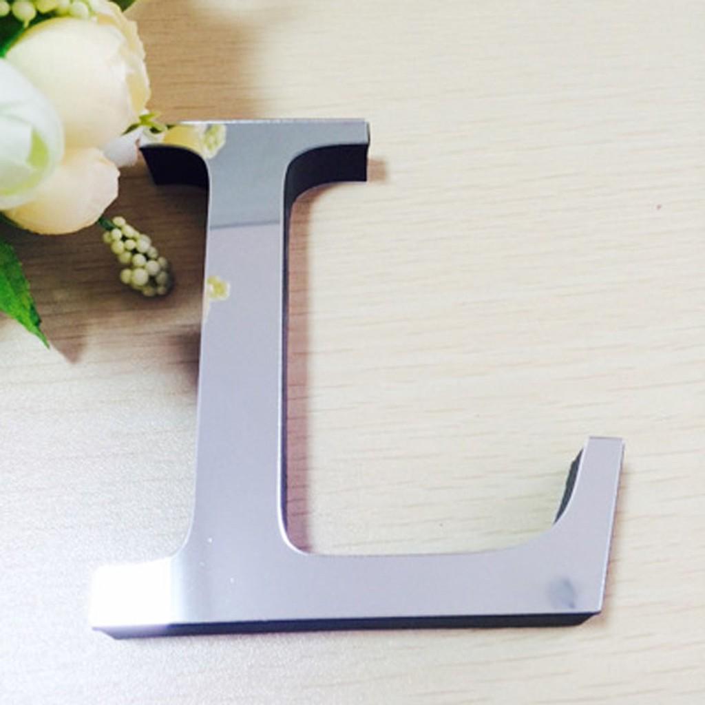 

26 Letters DIY 3D Mirror Acrylic Wall Sticker Decals Home Decor Wall Art Mural срібний