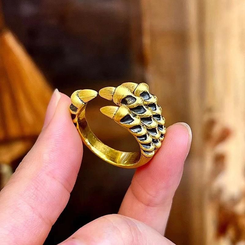 Antike Goldhandwerkskunst Retro Hofstil Schwarzgold Drachenkralle Ring Neu in Anhänger Herrenringe für Damen Bankett Geschenke