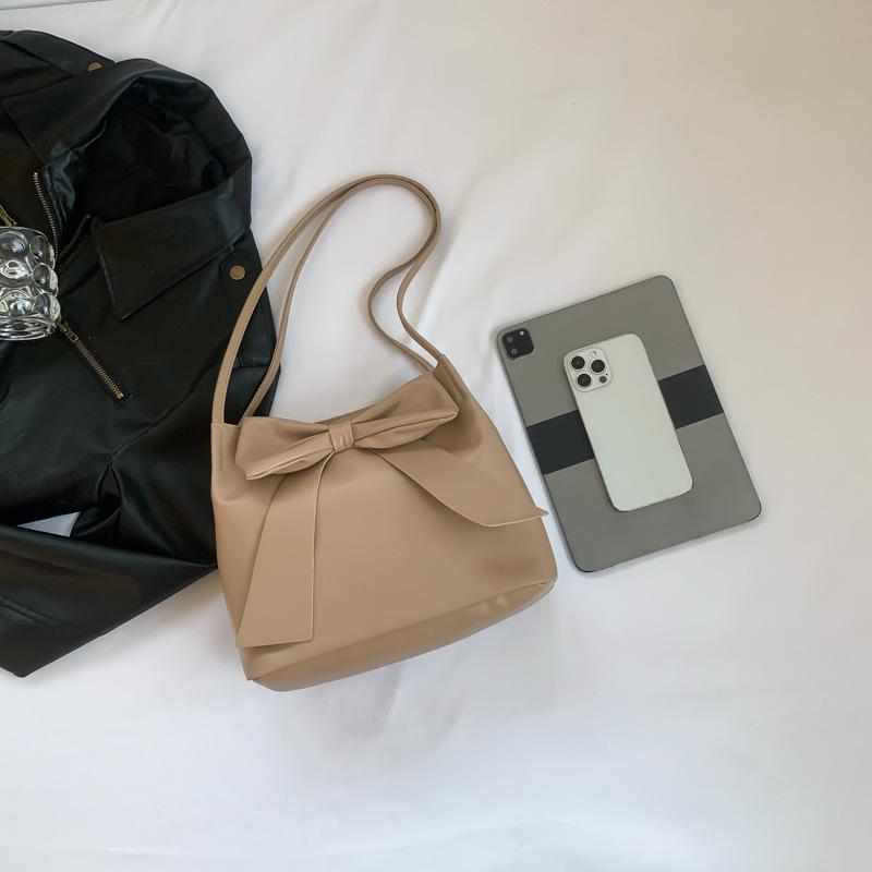 Fashion Bow Handlebags for Women Shoulder Bags Leisure Armpit Bag Versatile Shopping Bags Female Hand Bags AVE