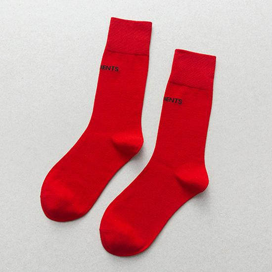 Zhuji Women's Korean Style Letter Print Mid-Calf Socks - Trendy College-Style for Spring and Autumn