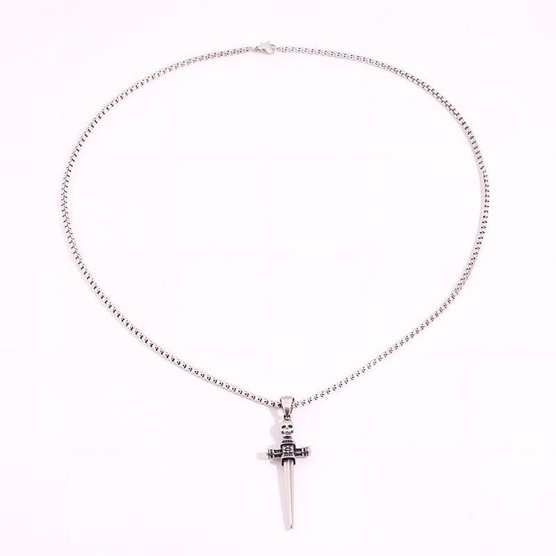 Men's Skull Cross Pendant Titanium Steel Necklace - Retro Hip Hop Clavicle Chain Jewelry