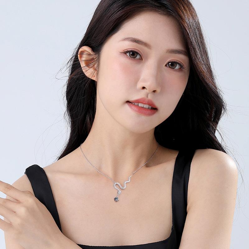 Sterling Silver Mozambican Pendant Silver Jewelry Sterling Silver Premium Autumn and Winter Jewelry Necklace