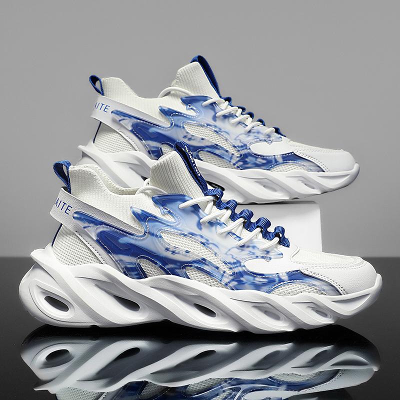 Men's Oversized Casual Sports Shoes Are Lightweight Breathable Mesh Soft Soled Fashionable and Trendy Outdoor Running Shoes