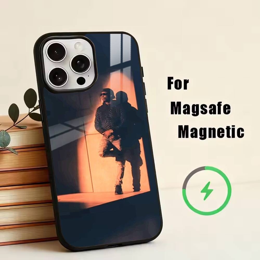 

Singer-Diamant Noir Phone Case For iPhone17,16,15,14,13,12,11 Plus,Pro Magnetic For Magsafe Wireless Charging iPhone12