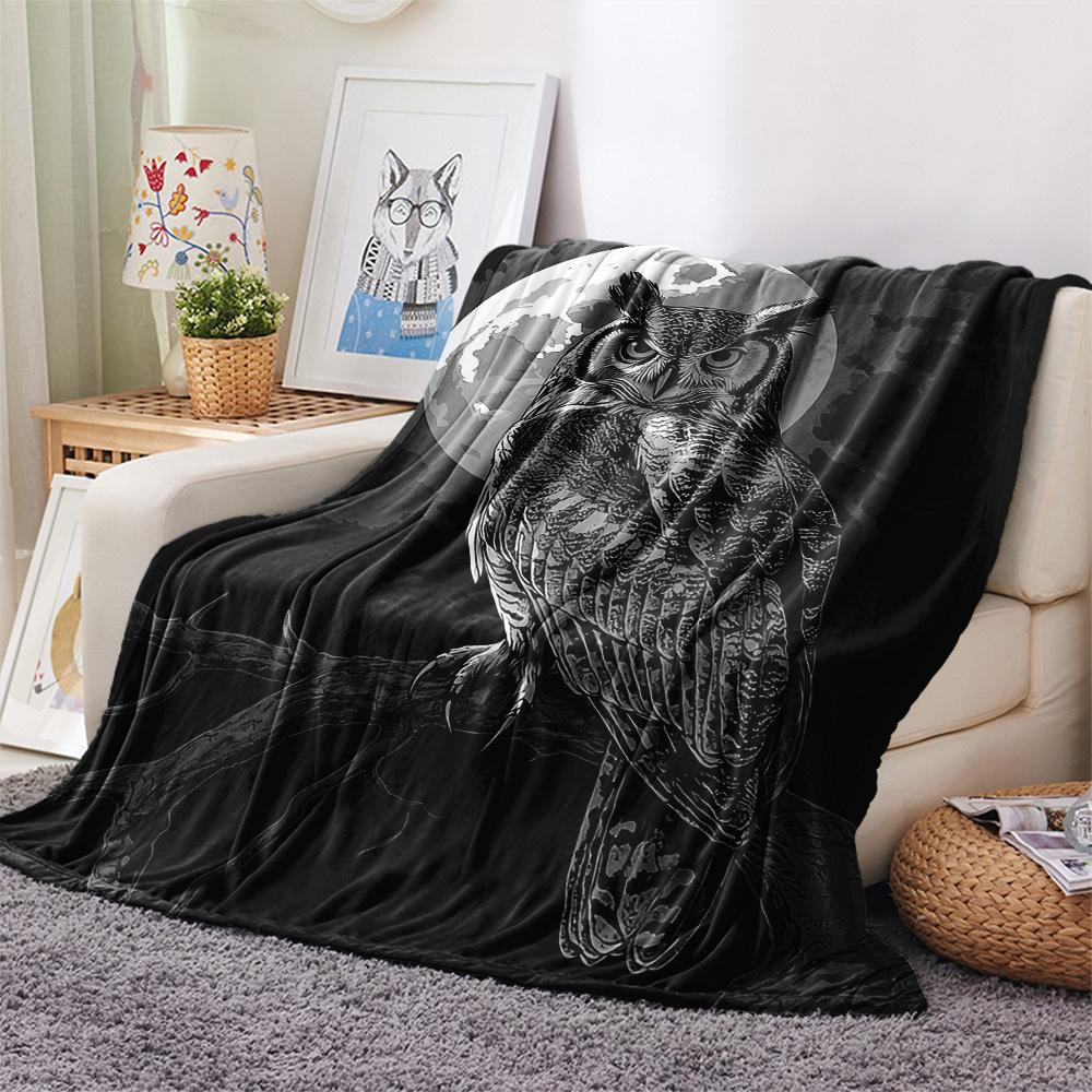 Owl Print Flannel Blanket, High quality Comfortable for All Seasons, Home Decor, Warmth and Comfort, Perfect for Christmas Gifts