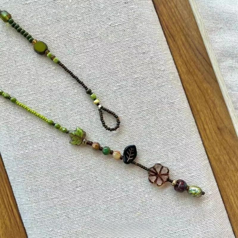 Retro Ethnic Style Flower Beaded Pendant Necklace Adjustable Collar Chain Jewelry for Halloween Costume Accessory