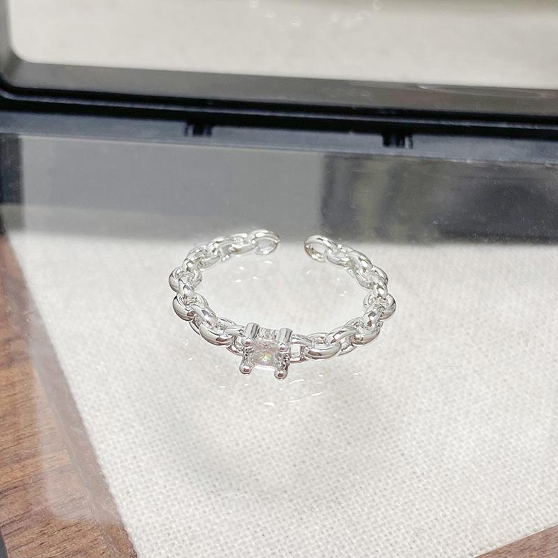 Simple Zircon Diamond Ring Fashion Open Ring Flash Diamond Cold Wind Light Luxury High Sense Ring