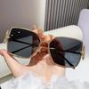 Five-pointed Star Rhinestone-encrusted Women's Square-frame Sunglasses - Stylish, Versatile, and Luxurious.