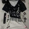 TrendHub Y2K Gothic Music Tee  Piano Keyboard & Musical Notes Print V-Neck T-Shirt for Women 2000s Grunge Japanese E-girls Retro Tees