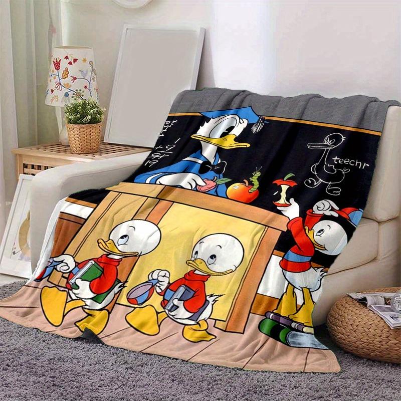 

1pc, Donald Duck & Friends: Cute Cartoon Character Throw Blanket Perfect for Home Decor, Couch Cover, Outdoor Use, Travel, Camping 80x120cm