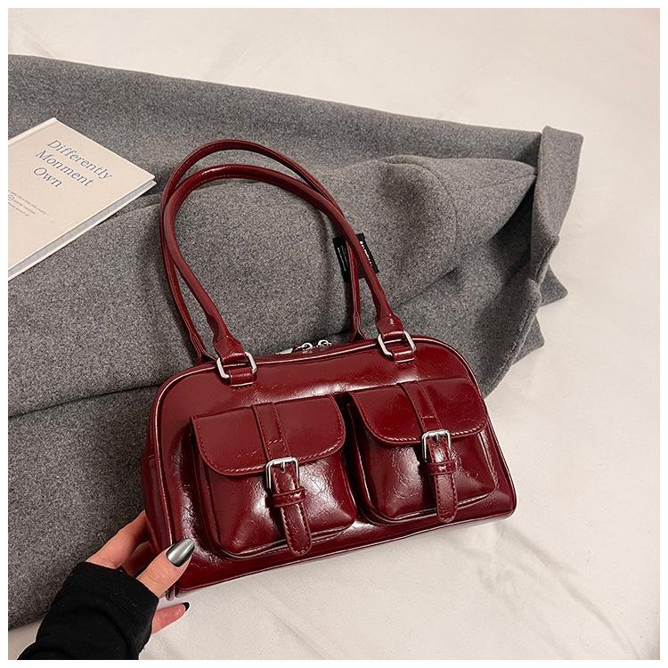 Vintage Boston Oil Wax Leather Pillow Bag Women 2025 New Commuter Bowling Bag Handbag Shoulder Bag