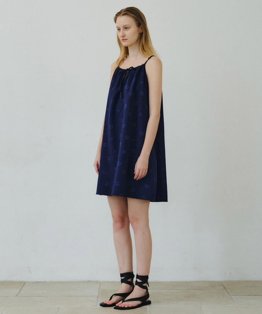 Mais Floral Daisy Seersucker Mini Dress / Navy