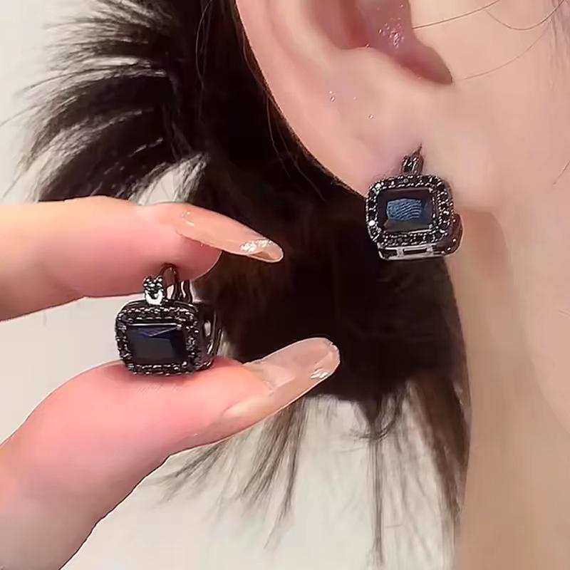 Pendientes de Zirconia Negra Coreanos: Pendientes modernos, lujosos, antialérgicos y versátiles para mujer