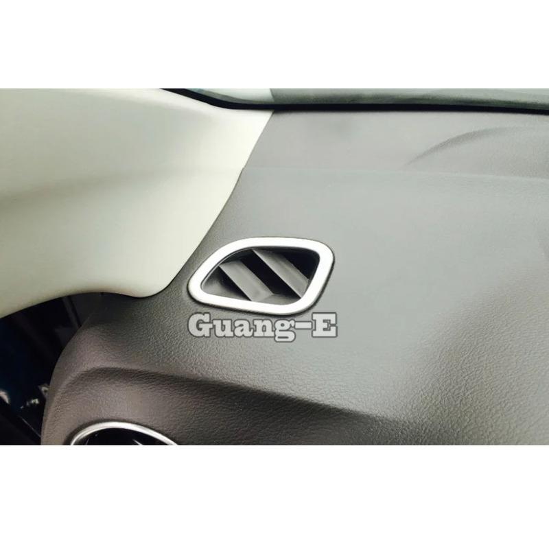 For Suzuki Vitara 2016 2017 2018 Car Styling Cover Garnish Detector Trim Front Air Condition Outlet Vent Frame 2PCs