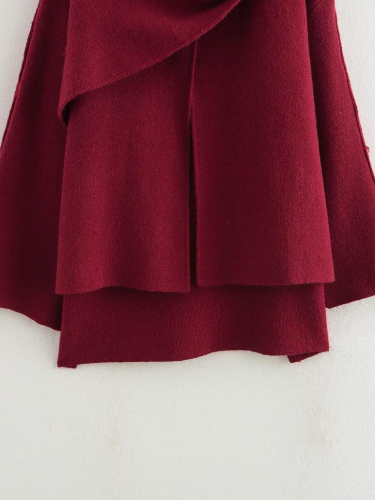 2024 Autumn Women's Fashion Cape-Style Short Coat - Simple, Versatile European & American Style